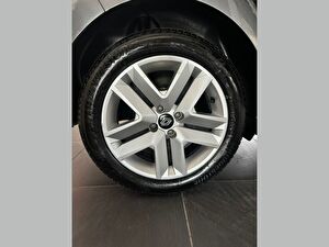 2025 Benzin Otomatik Renault Clio Gri Çelik