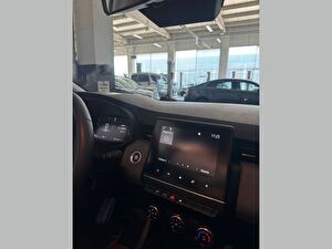 2025 Benzin Otomatik Renault Clio Gri Çelik