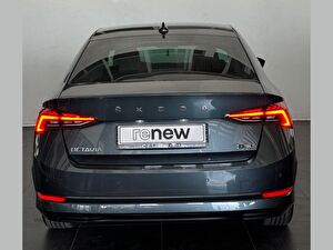 2021 Hybrid Otomatik Skoda Octavia Gri Çelik