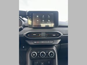 2025 Benzin Otomatik Dacia Sandero Stepway Beyaz Çelik