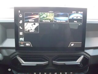 2024 Hybrid Otomatik Renault Duster Beyaz Yusuf Baysal Otomotiv Sanayi Ve Ticaret Anonim Şirketi