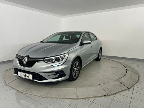 Sedan 1.3 TCe Touch EDC, 2. el otomobil | renew