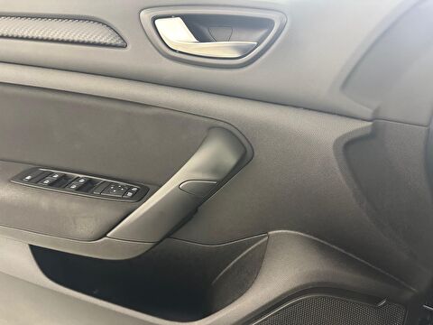 renault, megane, sedan 1.3 tce joy comfort edc, otomatik, benzin 2.el otomobil | renew 13