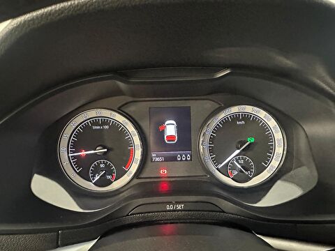 skoda, karoq, suv 1.6 tdı greentec premium dsg, otomatik, dizel 2.el otomobil | renew 12