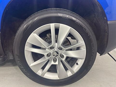 skoda, karoq, suv 1.6 tdı greentec premium dsg, otomatik, dizel 2.el otomobil | renew 9