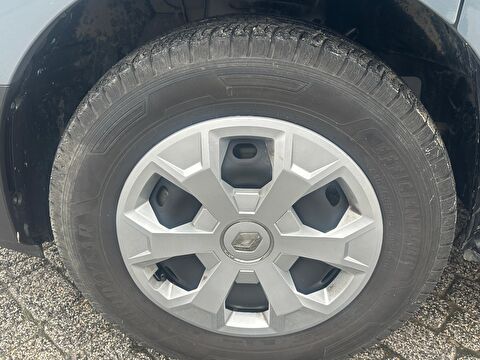 renault, trafic combi, 5+1 grand confort 2.0 blue dci eag9 170 bg, otomatik, dizel 2.el otomobil | renew 13