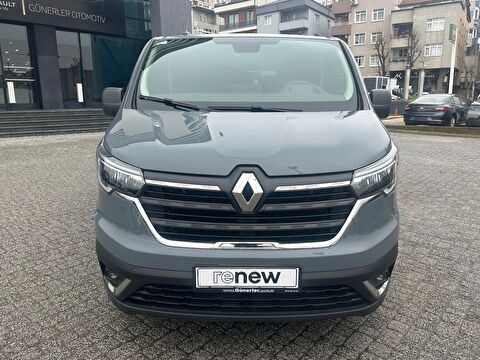 renault, trafic combi, 5+1 grand confort 2.0 blue dci eag9 170 bg, otomatik, dizel 2.el otomobil | renew 3