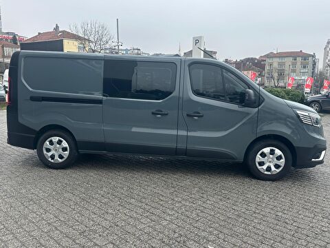 renault, trafic combi, 5+1 grand confort 2.0 blue dci eag9 170 bg, otomatik, dizel 2.el otomobil | renew 5