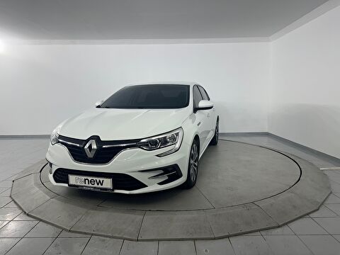 Sedan 1.5 Blue DCI Joy EDC, 2. el otomobil | renew