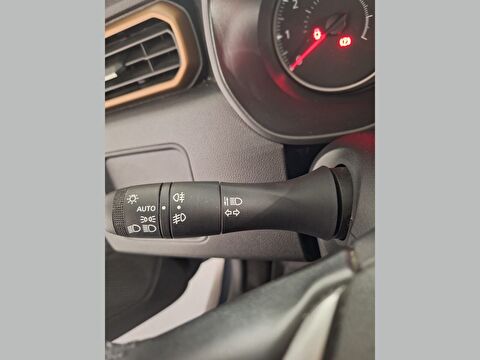 dacia, duster, 1.3 turbo extreme 4x2 edc, otomatik, benzin 2.el otomobil | renew 20