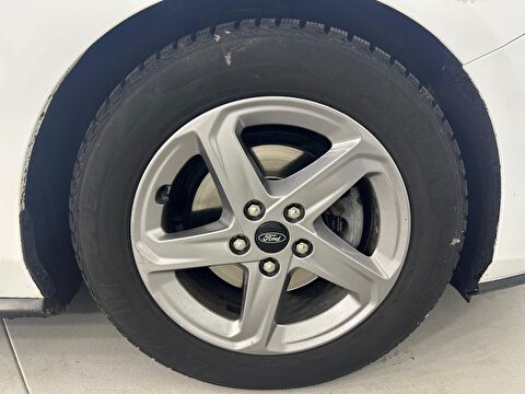 ford, focus, sedan 1.5 tdcı ecoblue trend x otomatik, otomatik, dizel 2.el otomobil | renew 7