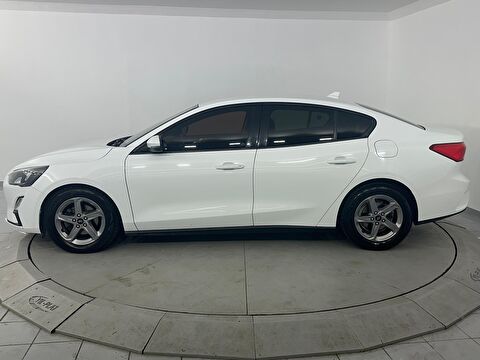 ford, focus, sedan 1.5 tdcı ecoblue trend x otomatik, otomatik, dizel 2.el otomobil | renew 4