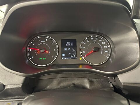 dacia, sandero, hatchback 1.0 tce stepway extreme cvt, otomatik, benzin 2.el otomobil | renew 8