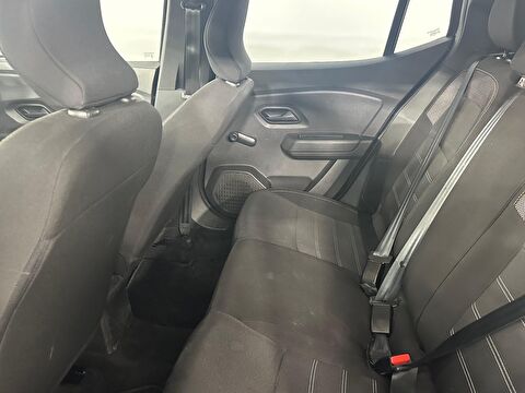 dacia, sandero, hatchback 1.0 tce stepway comfort, manuel, benzin 2.el otomobil | renew 15