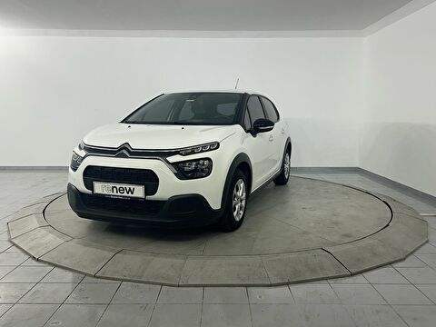 Hatchback 1.2 PureTech Feel, 2. el otomobil | renew