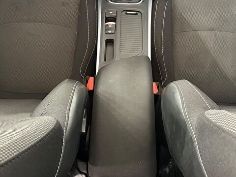 renault, megane, sedan 1.3 tce touch edc, otomatik, benzin 2.el otomobil | renew 16