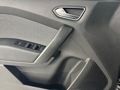 renault, kangoo multix, combi 1.3 tce ıconic edc, otomatik, benzin 2.el otomobil | renew 13