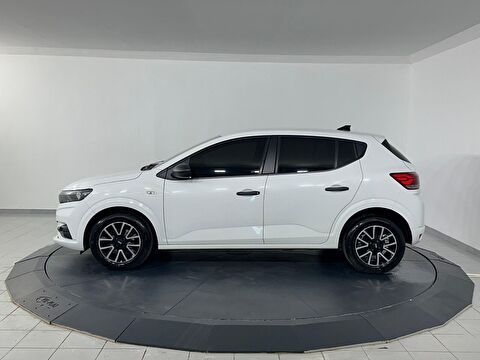 dacia, sandero, hatchback 1.0 tce essential cvt, otomatik, benzin 2.el otomobil | renew 6