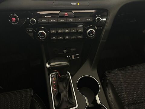 kia, sportage, 1.6l crdı elegance konfor 4x2 dct, otomatik, dizel 2.el otomobil | renew 15