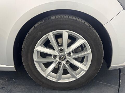 renault, megane, sedan 1.5 bluedci ıcon edc, otomatik, dizel 2.el otomobil | renew 24