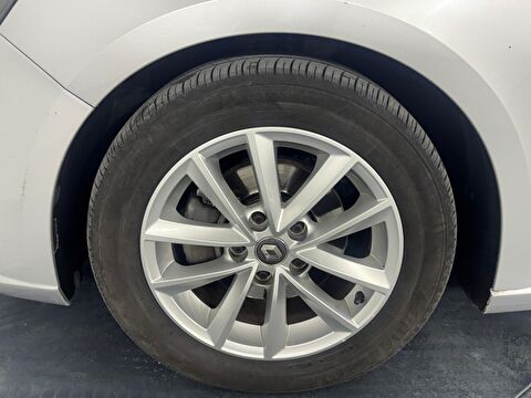 renault, megane, sedan 1.5 bluedci ıcon edc, otomatik, dizel 2.el otomobil | renew 25