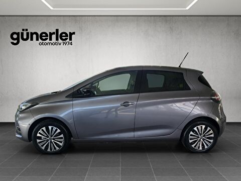 renault, zoe, hatchback 80 kw z.e 50 ıntense cvt, otomatik, elektrik 2.el otomobil | renew 3