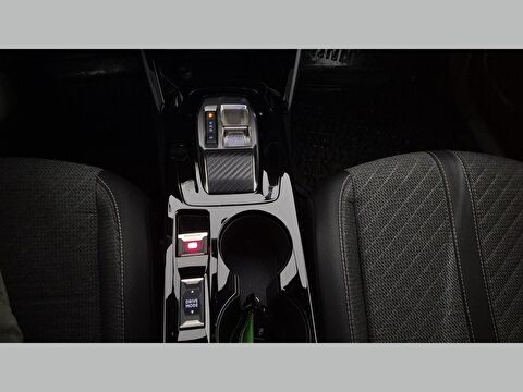 peugeot, 2008, crossover 1.2 puretech allure eat8, otomatik, benzin 2.el otomobil | renew 20