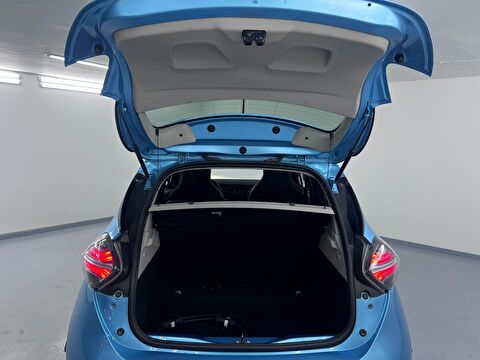 renault, zoe, hatchback 80 kw z.e 50 ıntense cvt, otomatik, elektrik 2.el otomobil | renew 17