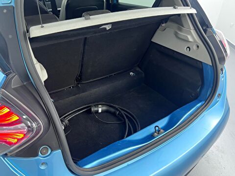 renault, zoe, hatchback 80 kw z.e 50 ıntense cvt, otomatik, elektrik 2.el otomobil | renew 18