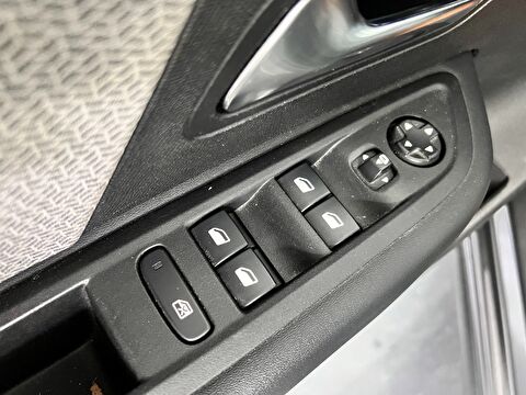citroen, c4 x, crossover 1.2 puretech shine bold eat8, otomatik, benzin 2.el otomobil | renew 39