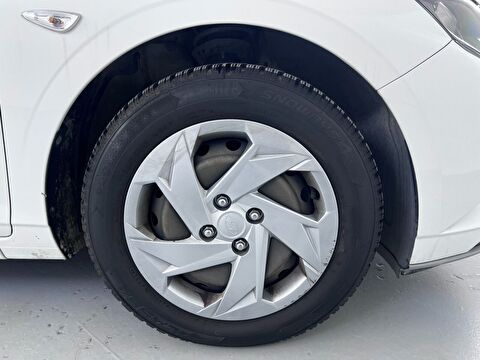 hyundai, i20, 1.4 mpı jump, otomatik, benzin 2.el otomobil | renew 17