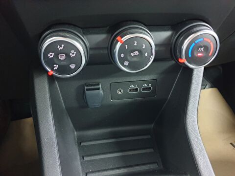 renault, clio, hatchback 1.0 tce evolution x-tronic, otomatik, benzin 2.el otomobil | renew 32