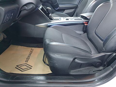 renault, megane, sedan 1.5 blue dcı ıcon edc, otomatik, dizel 2.el otomobil | renew 21