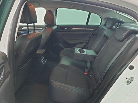 renault, megane, sedan 1.5 blue dcı ıcon edc, otomatik, dizel 2.el otomobil | renew 20