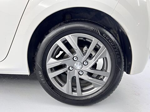 peugeot, 208, hatchback 1.2 puretech prime eat8, otomatik, benzin 2.el otomobil | renew 14