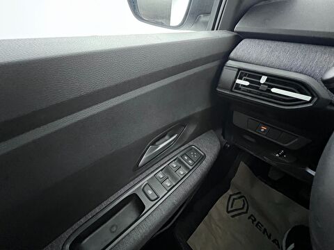 dacia, sandero, 1.0 tce expression, manuel, benzin 2.el otomobil | renew 35