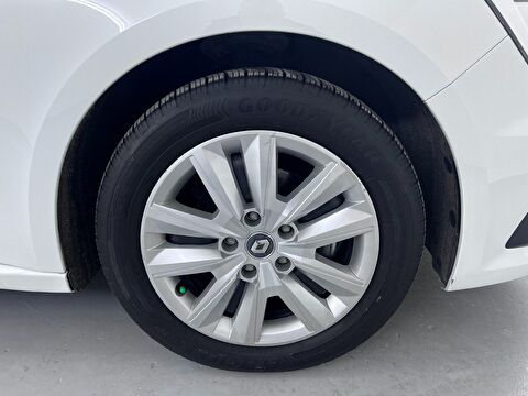 renault, megane, sedan 1.3 tce joy comfort, manuel, benzin 2.el otomobil | renew 17