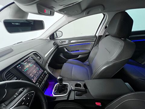 renault, megane, sedan 1.3 tce joy comfort, manuel, benzin 2.el otomobil | renew 40