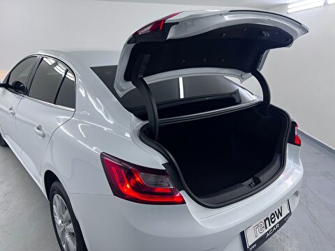 renault, megane, sedan 1.3 tce joy comfort, manuel, benzin 2.el otomobil | renew 19