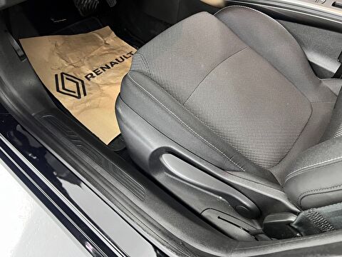 renault, megane, sedan 1.5 blue dcı touch edc, otomatik, dizel 2.el otomobil | renew 26