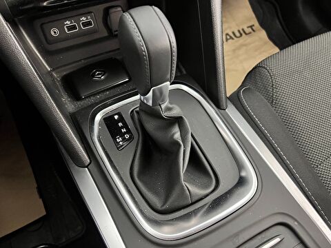 renault, megane, sedan 1.5 blue dcı touch edc, otomatik, dizel 2.el otomobil | renew 48