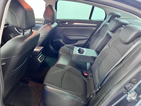 renault, megane, sedan 1.5 blue dcı ıcon edc, otomatik, dizel 2.el otomobil | renew 18