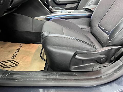 renault, megane, sedan 1.5 blue dcı ıcon edc, otomatik, dizel 2.el otomobil | renew 19
