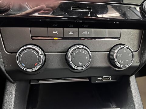 skoda, octavia, sedan 1.6 tdı greentec optimal dsg, otomatik, dizel 2.el otomobil | renew 47