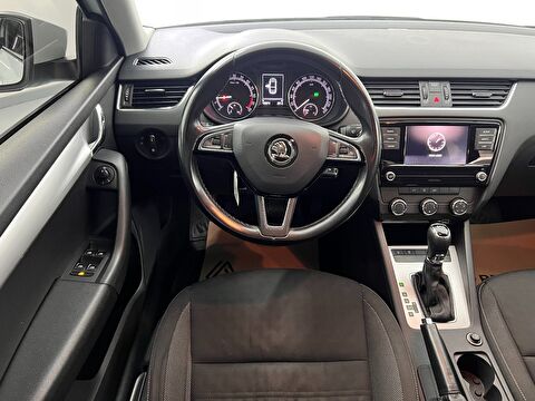 skoda, octavia, sedan 1.6 tdı greentec optimal dsg, otomatik, dizel 2.el otomobil | renew 30