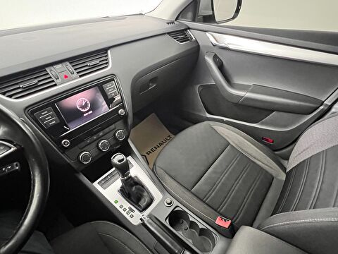 skoda, octavia, sedan 1.6 tdı greentec optimal dsg, otomatik, dizel 2.el otomobil | renew 42