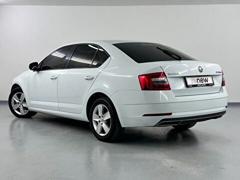 skoda, octavia, sedan 1.6 tdı greentec optimal dsg, otomatik, dizel 2.el otomobil | renew 7