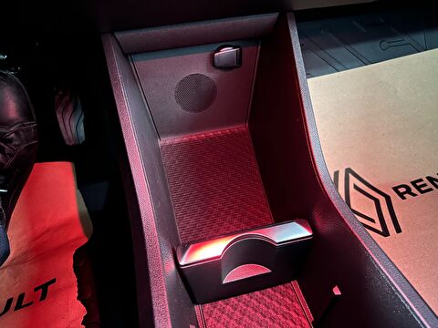 renault, megane e-tech, crossover ev60 ıconic otomatik, otomatik, elektrik 2.el otomobil | renew 48