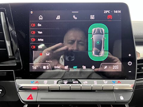 renault, megane e-tech, crossover ev60 ıconic otomatik, otomatik, elektrik 2.el otomobil | renew 60
