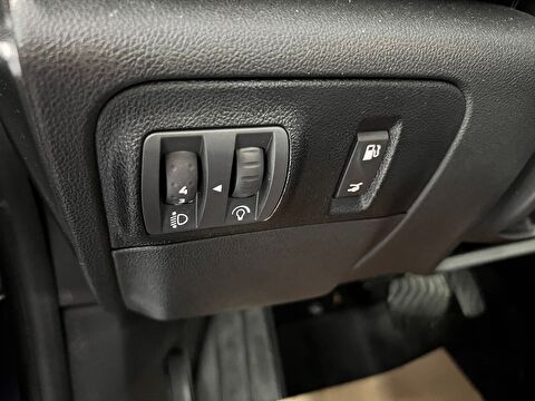renault, megane, sedan 1.3 tce touch edc, otomatik, benzin 2.el otomobil | renew 35